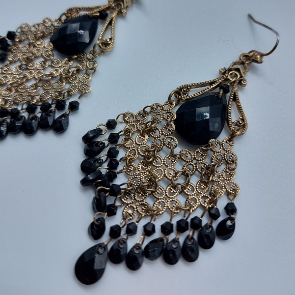 ⭐2 for $10⭐ Black gold chandelier earrings - Picture 2 of 3
